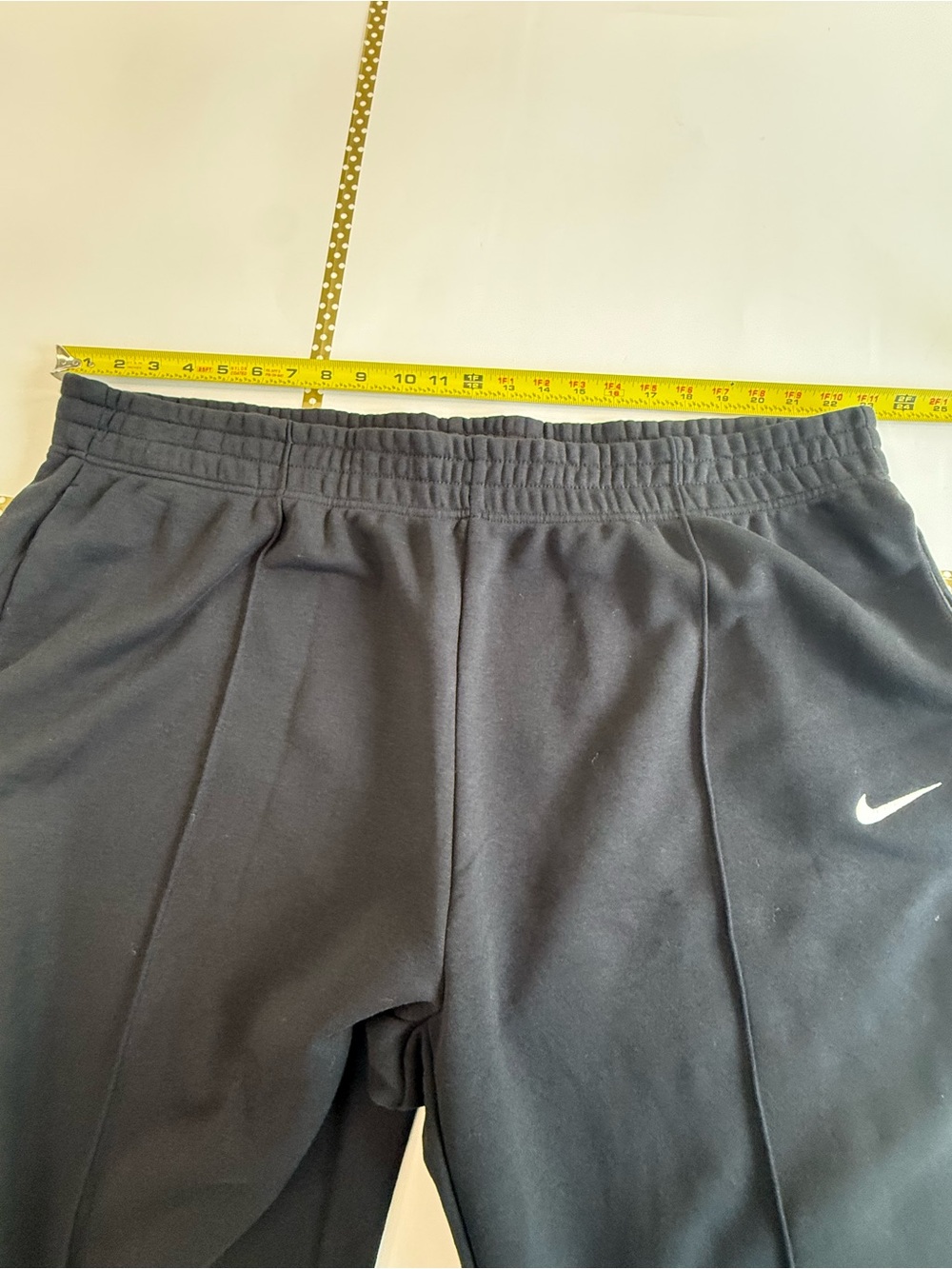 Nike Black Fleece Sweatpants Women’s 3X Pintuck Front Seam Swoosh Logo - Picture 5 of 7